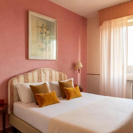 La Pace Hotell Pisa