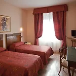 La Pace Szálloda 3*
