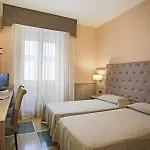 Отель La Pace 3*