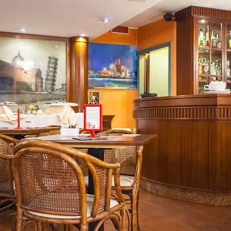 فندق لا بيس 3*