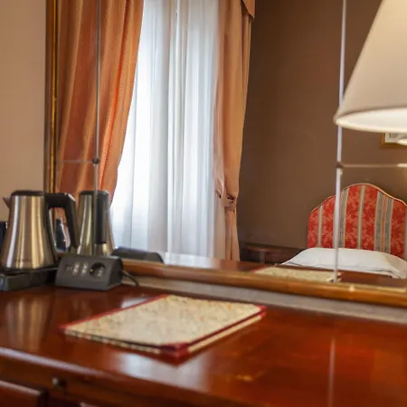 لا بيس فندق 3*