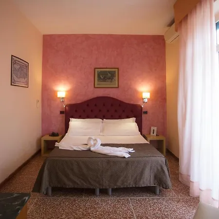 La Pace Hotel 3*