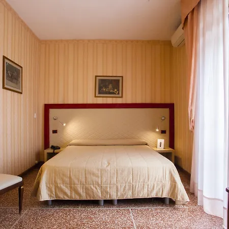 Hotel La Pace